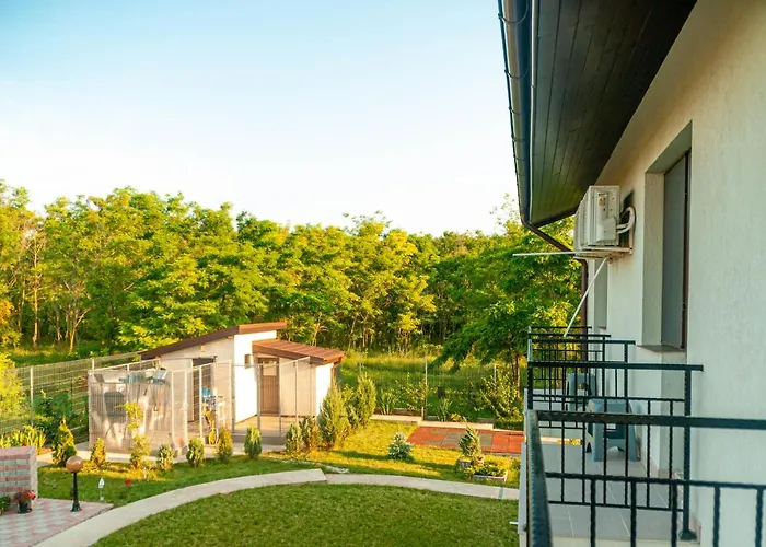 Pensiunea Agroturistica Valentino Farm stay *