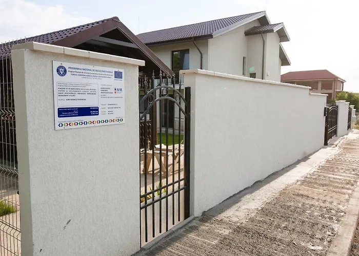 Pensiunea Agroturistica Valentino Çiftlik konaklama